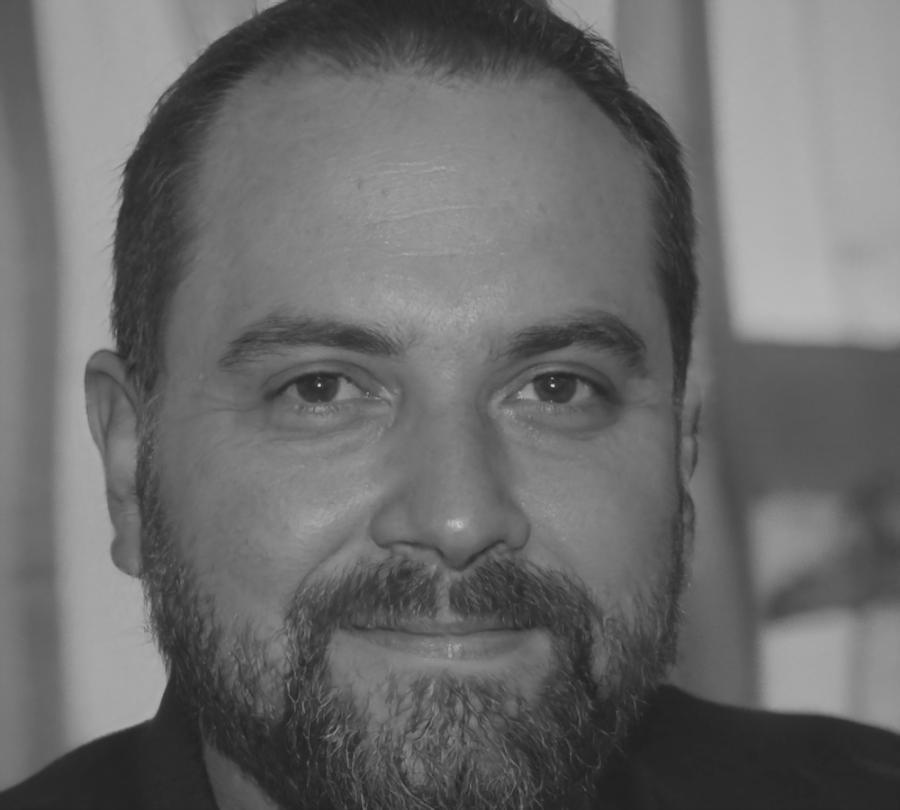 Portrait de Léandre Bouthillier, conseiller financier pour étudiants internationaux